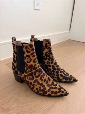 Matiko leopard boots in 36